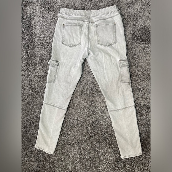 Eddie Bauer Modern slim fit cargo pockets light gray low rise denim jeans size 8 - Picture 3 of 16